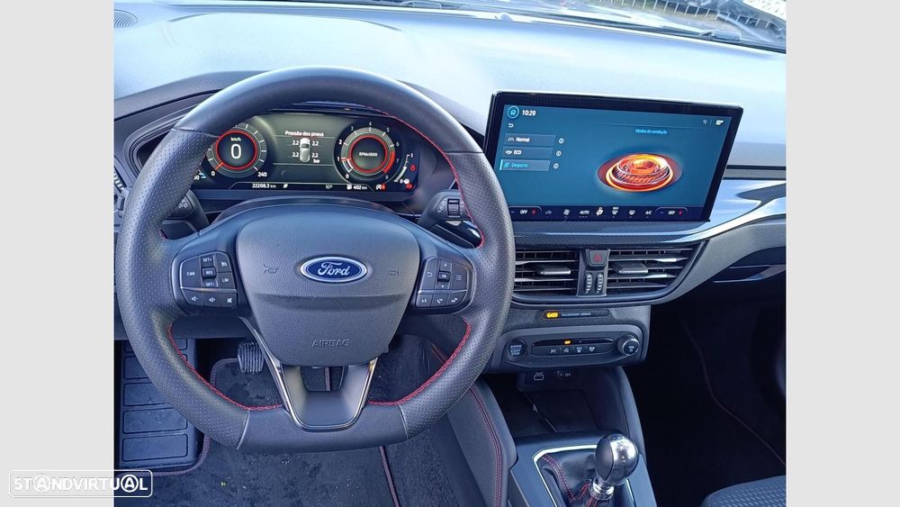 Ford Focus SW 1.0 EcoBoost MHEV ST-Line X - 20