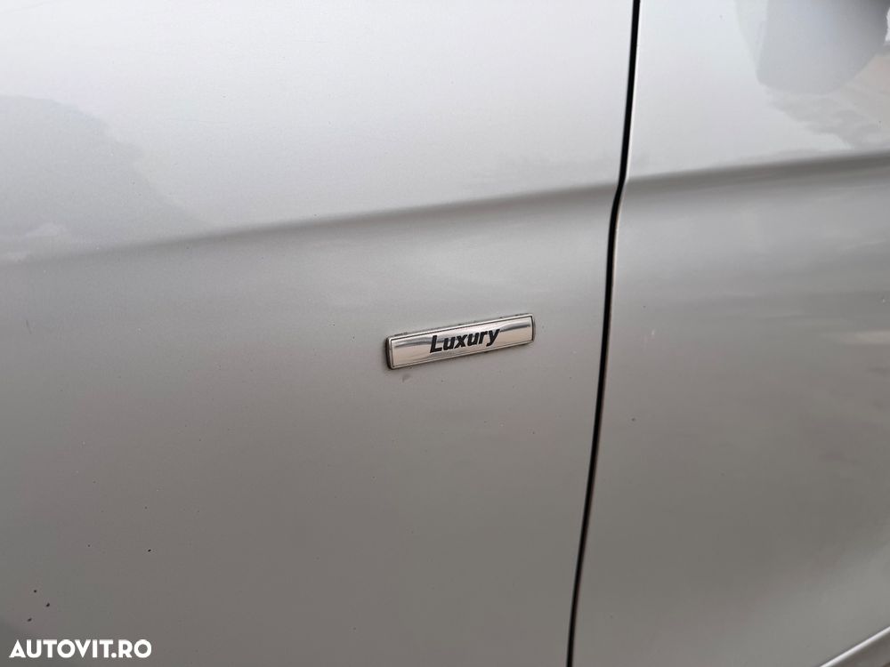 BMW Seria 3 320d Aut. Luxury Line - 13