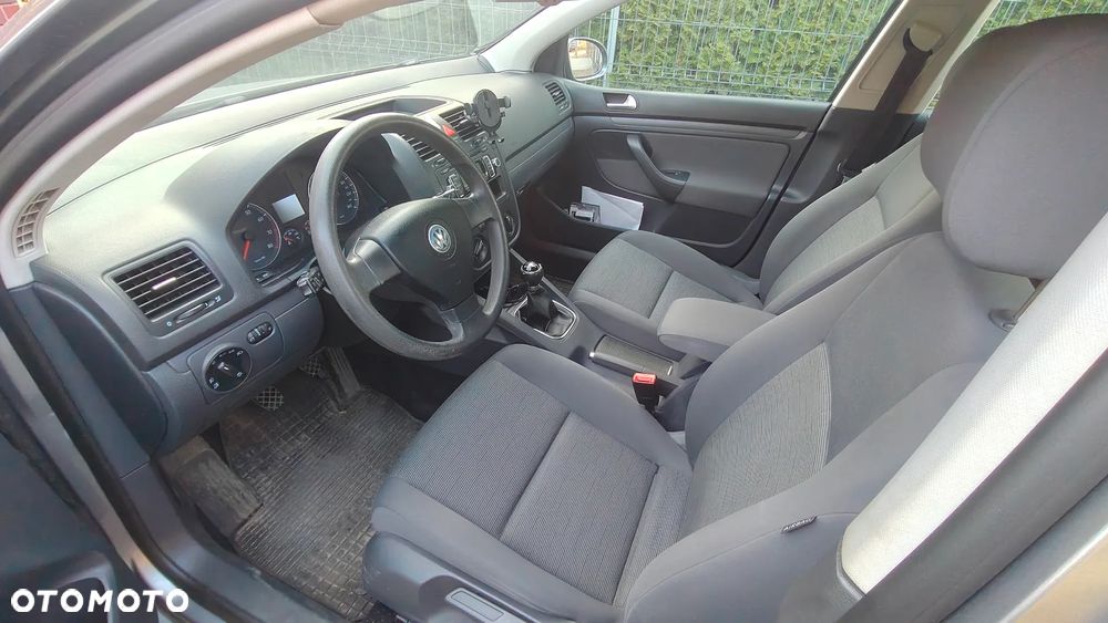 Volkswagen Golf 1.6 Edition - 17