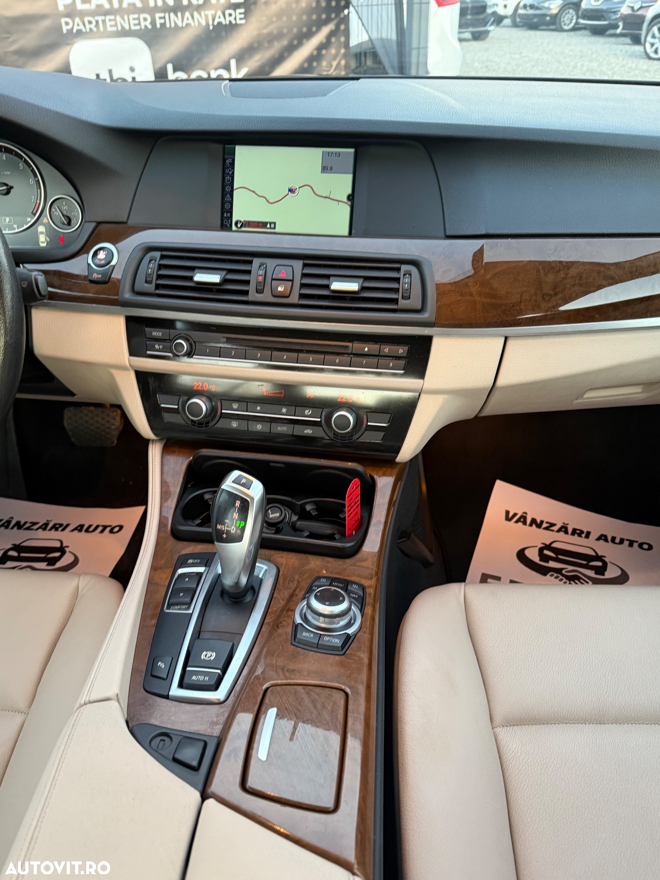BMW Seria 5 520i Aut. Modern Line - 20
