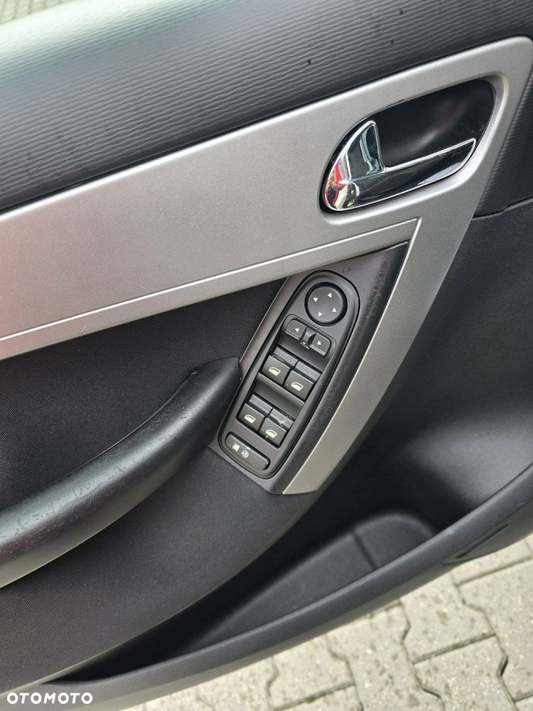 Citroën C4 Grand Picasso - 17