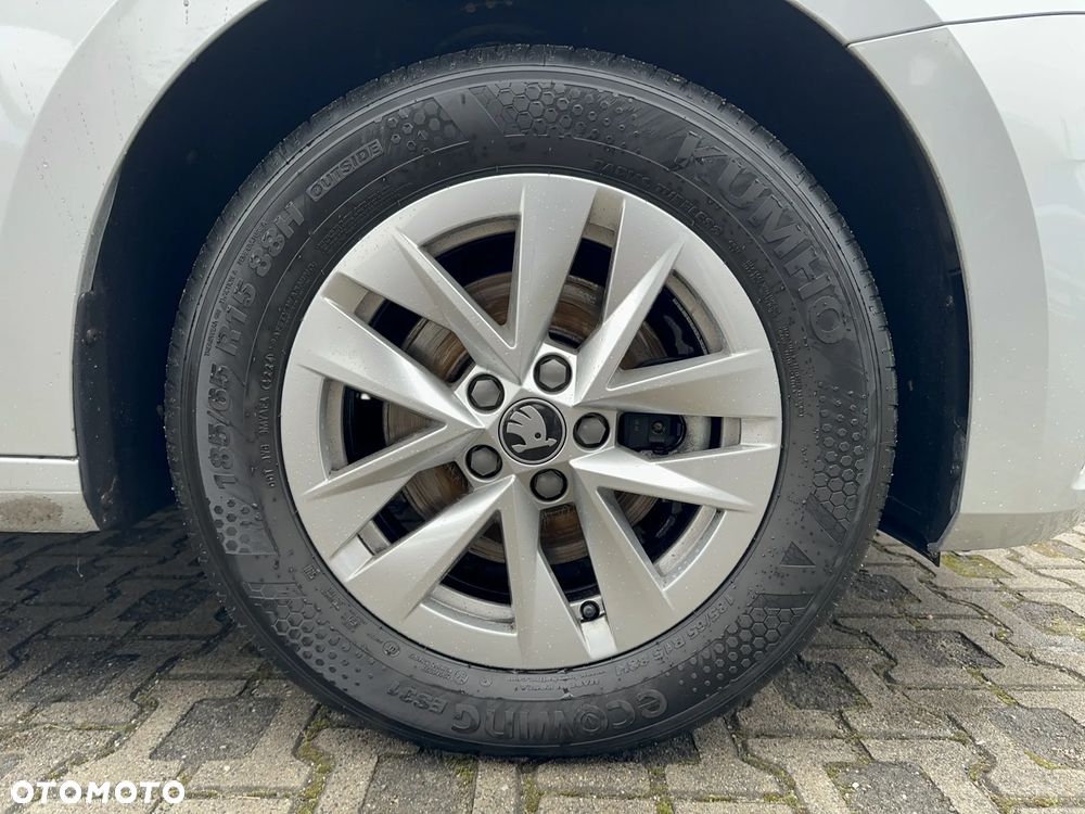 Skoda Fabia 1.0 TSI Selection - 10