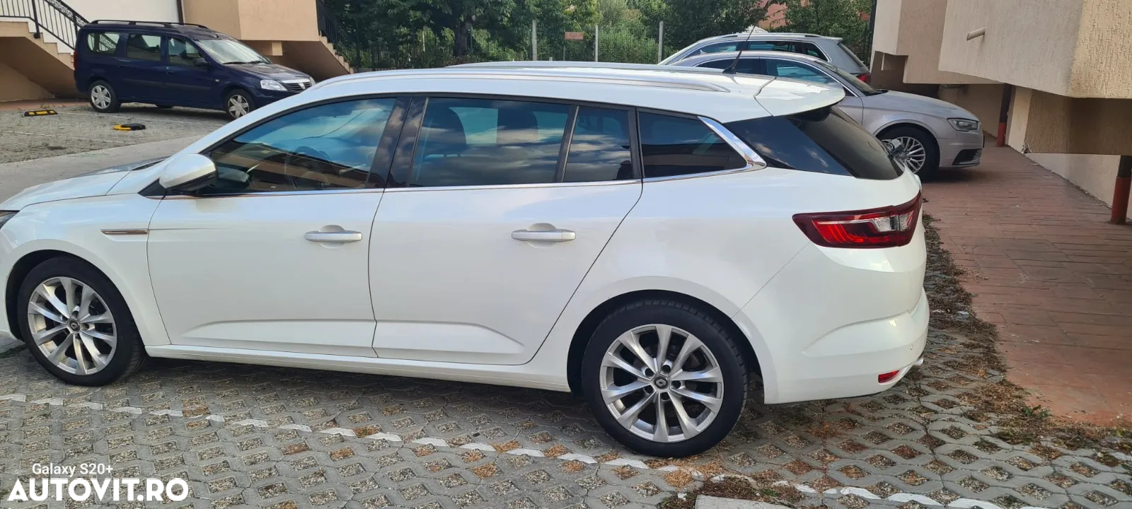 Renault Megane ENERGY dCi 110 EDC INTENS - 19