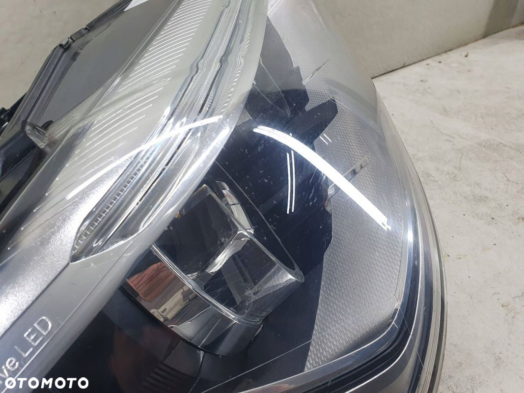 BMW X3 F25 lift LCI X4 F26 LED prawa lampa przednia przód reflektor - 3