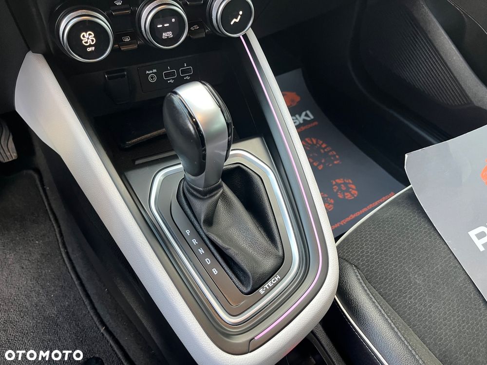 Renault Clio - 11