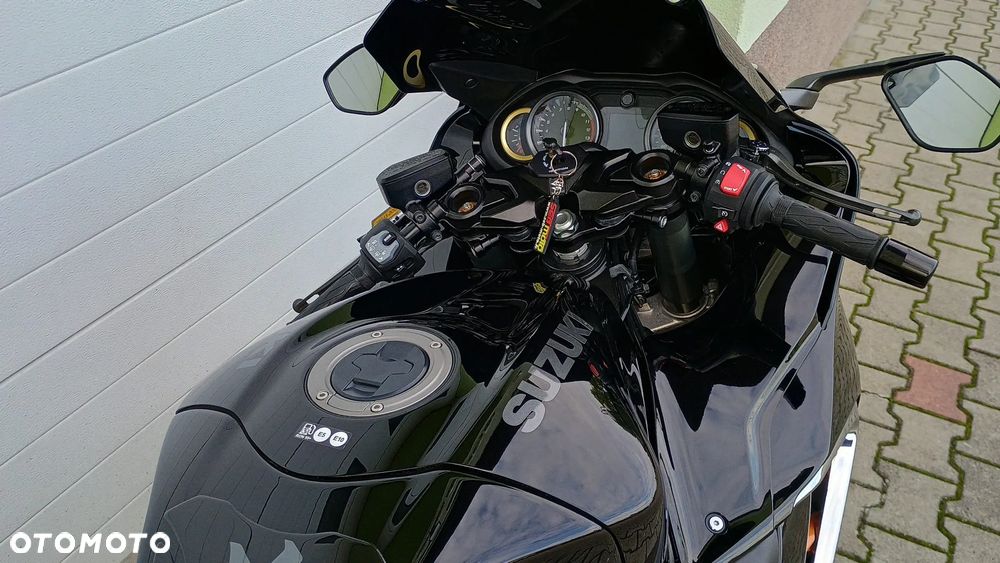 Suzuki Hayabusa - 24