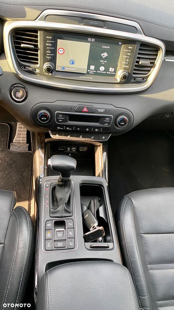 Kia Sorento 2.2 CRDi AWD Platinum Edition - 17