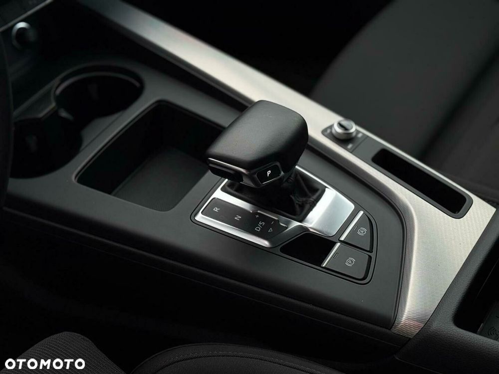 Audi A4 - 12