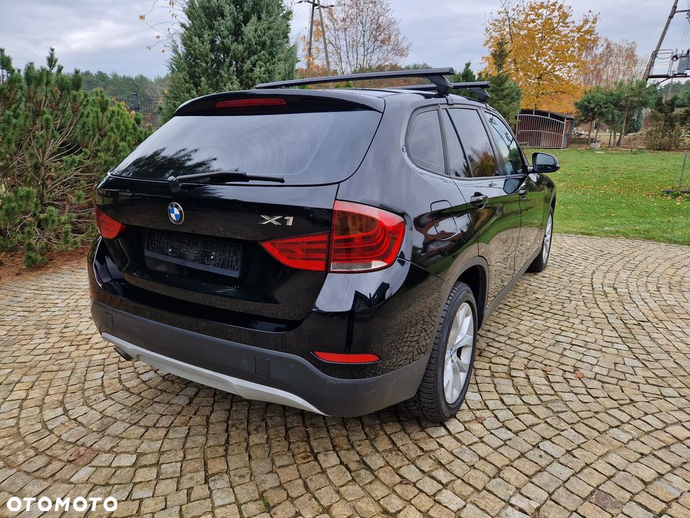 BMW X1 xDrive18d Sport Line - 7