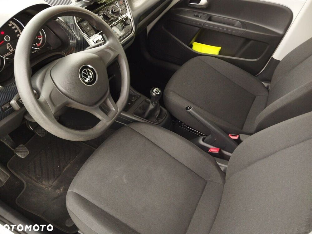 Volkswagen up! 1.0 move - 13