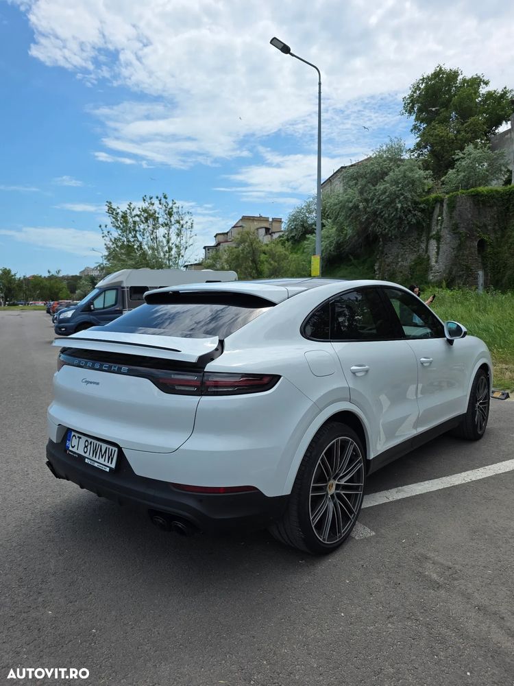 Porsche Cayenne Standard - 2