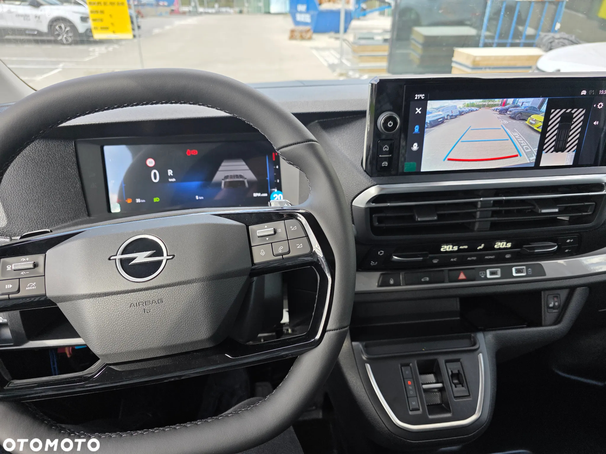 Opel Vivaro - 13