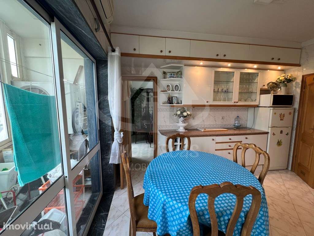 Apartamento T3 totalmente mobilado em Sacavém para arrendamento - Grande imagem: 3/34