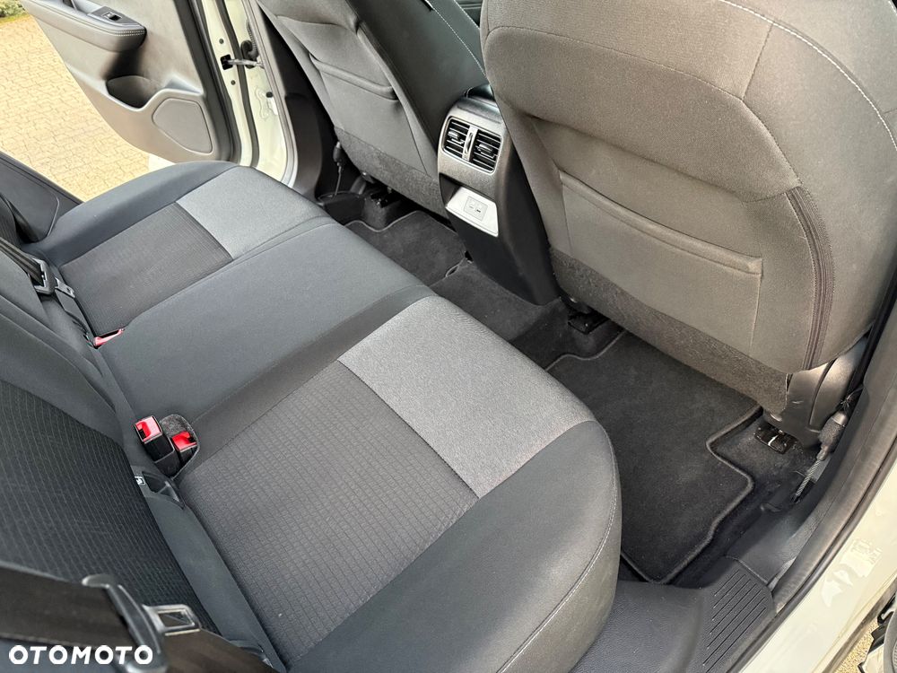 Nissan Qashqai 1.3 DIG-T MHEV Xtronic N-Connecta - 37