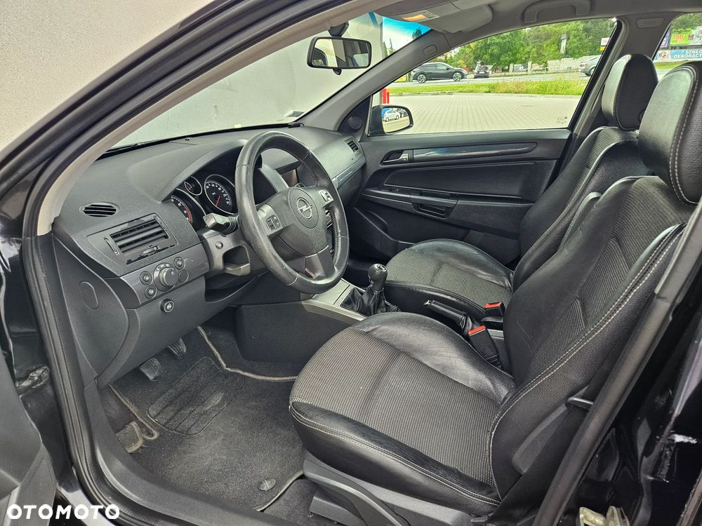 Opel Astra 1.8 Cosmo - 22