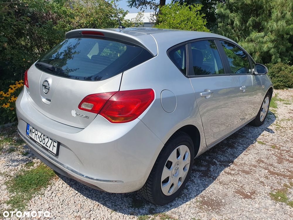 Opel Astra 1.4 T Active - 4