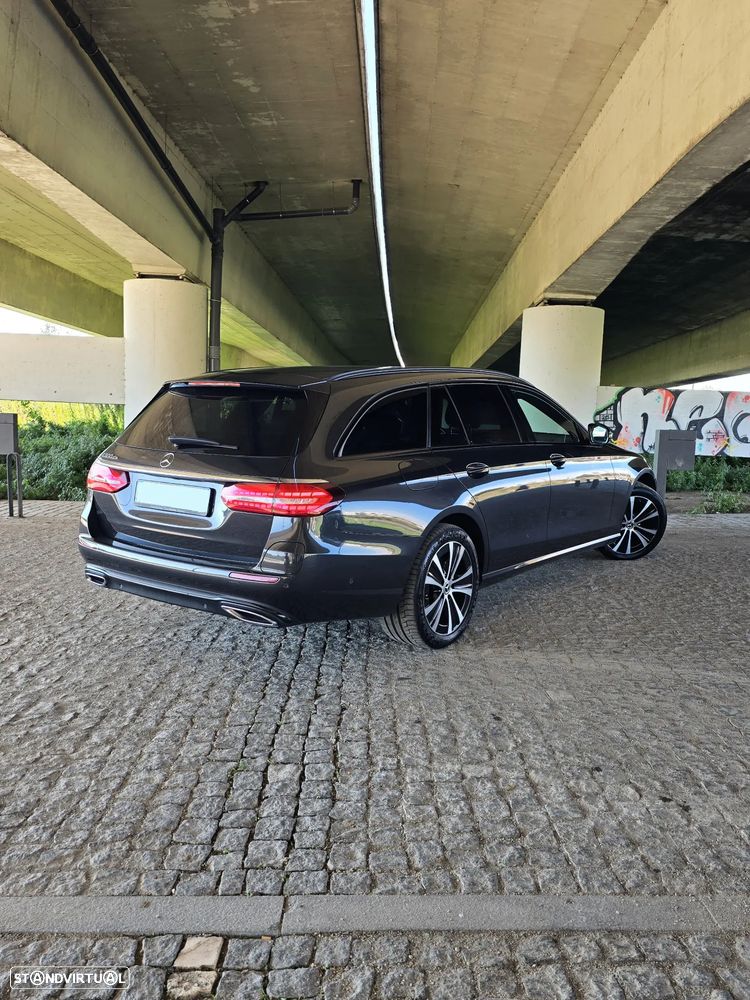Mercedes-Benz E 300 de Avantgarde - 4