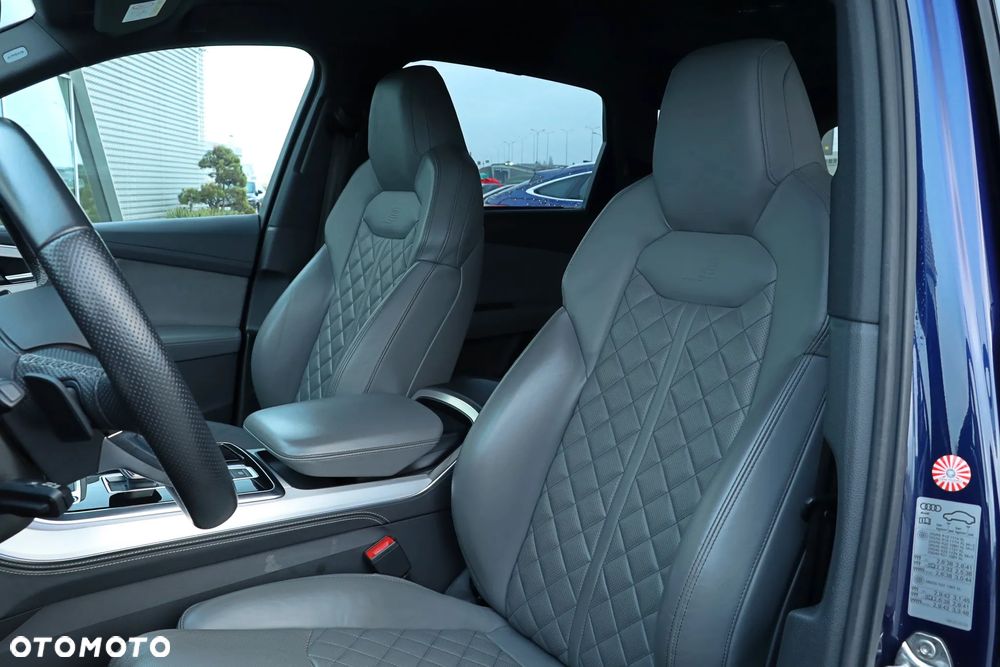 Audi Q7 - 9