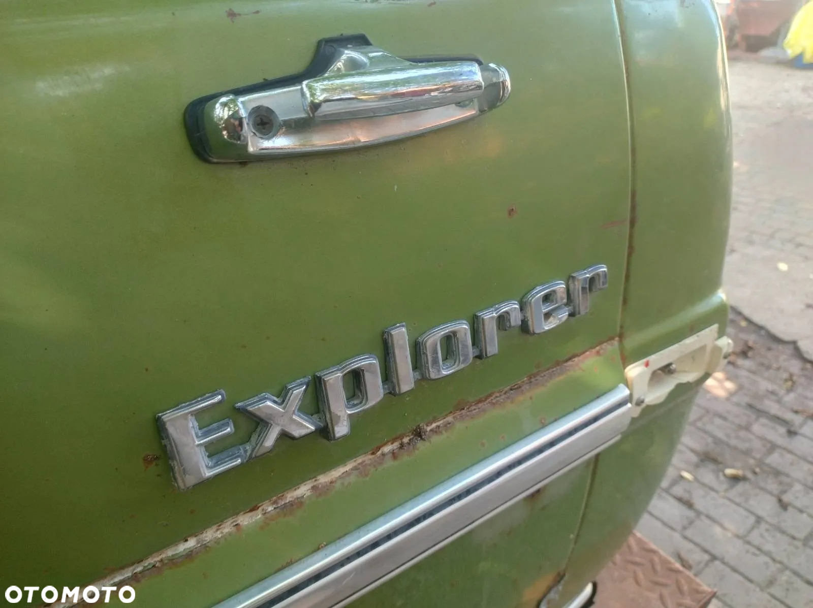 Ford Explorer - 18