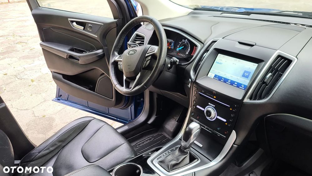 Ford Edge - 15