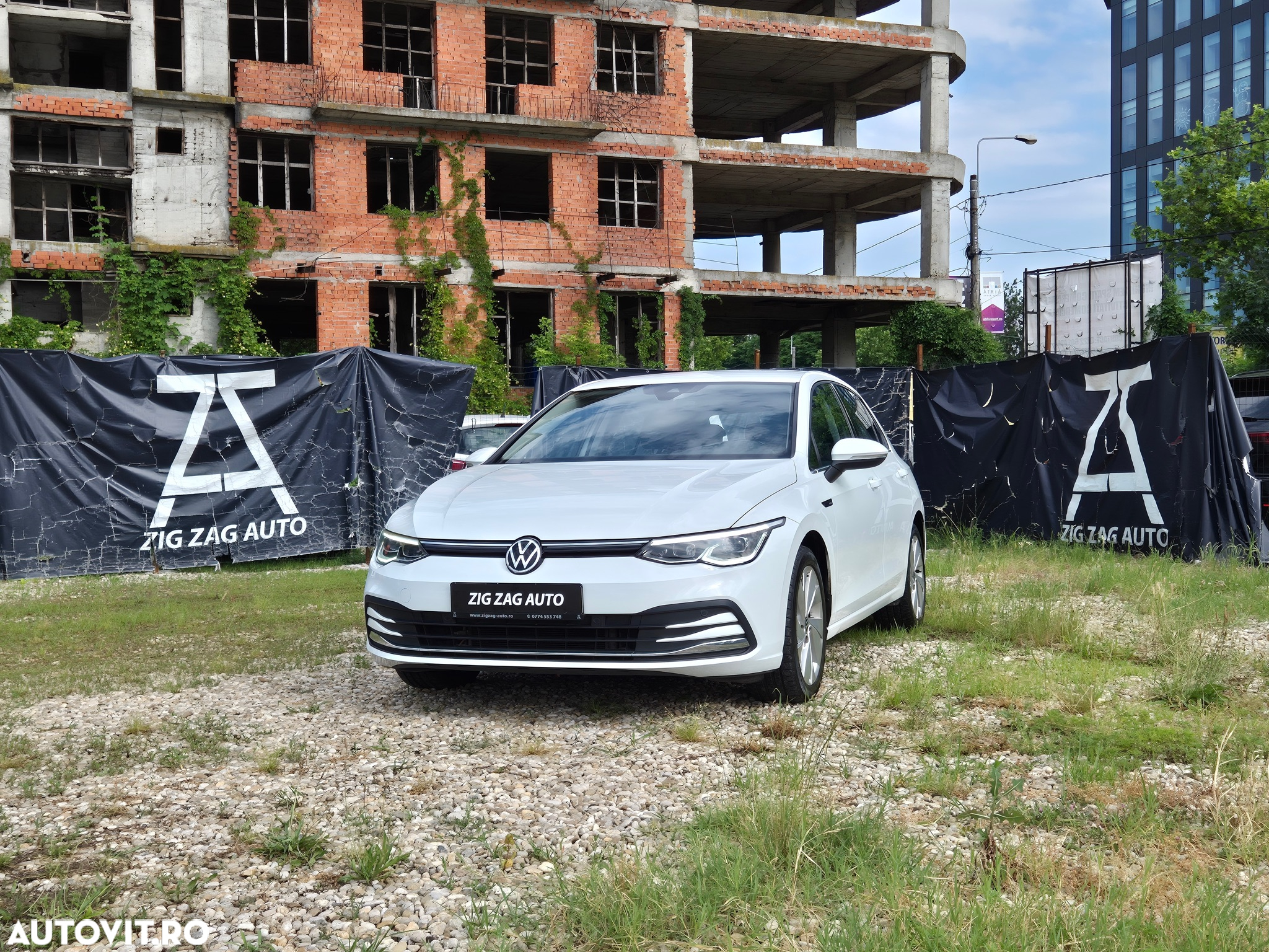 Volkswagen Golf 2.0 TDI DSG Style - 40