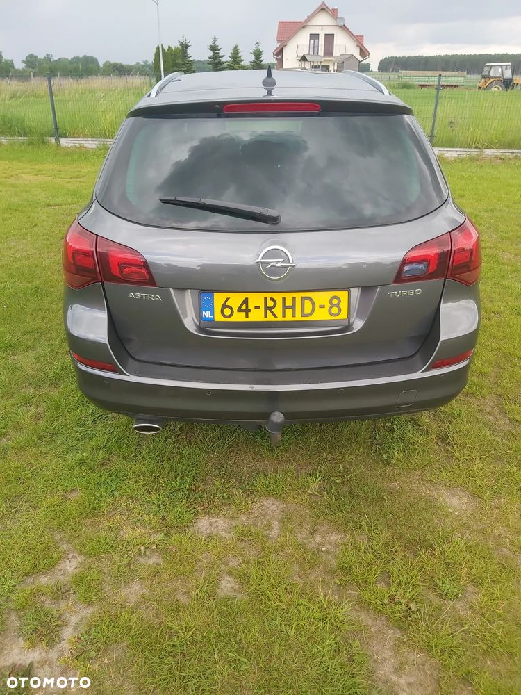Opel Astra 1.4 Turbo Cosmo - 12