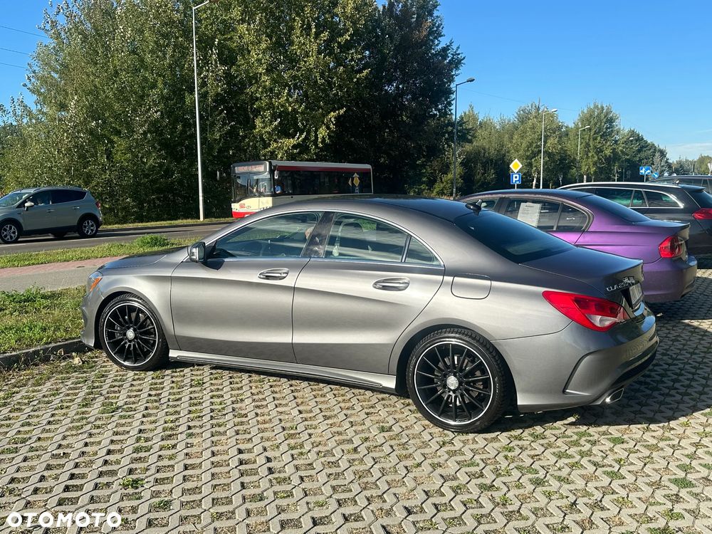 Mercedes-Benz CLA 250 4Matic 7G-DCT AMG Line - 4