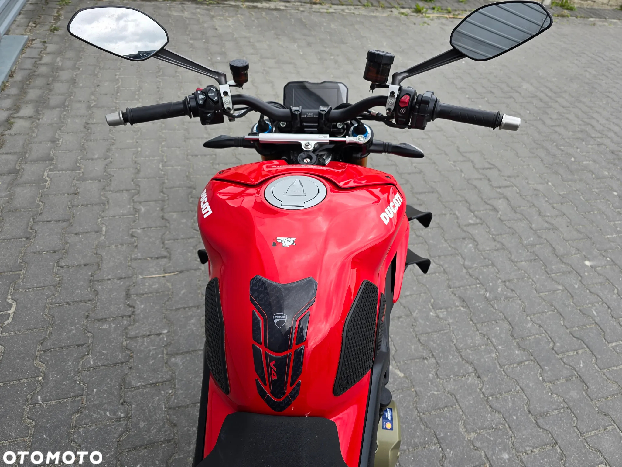 Ducati Streetfighter V4 - 7