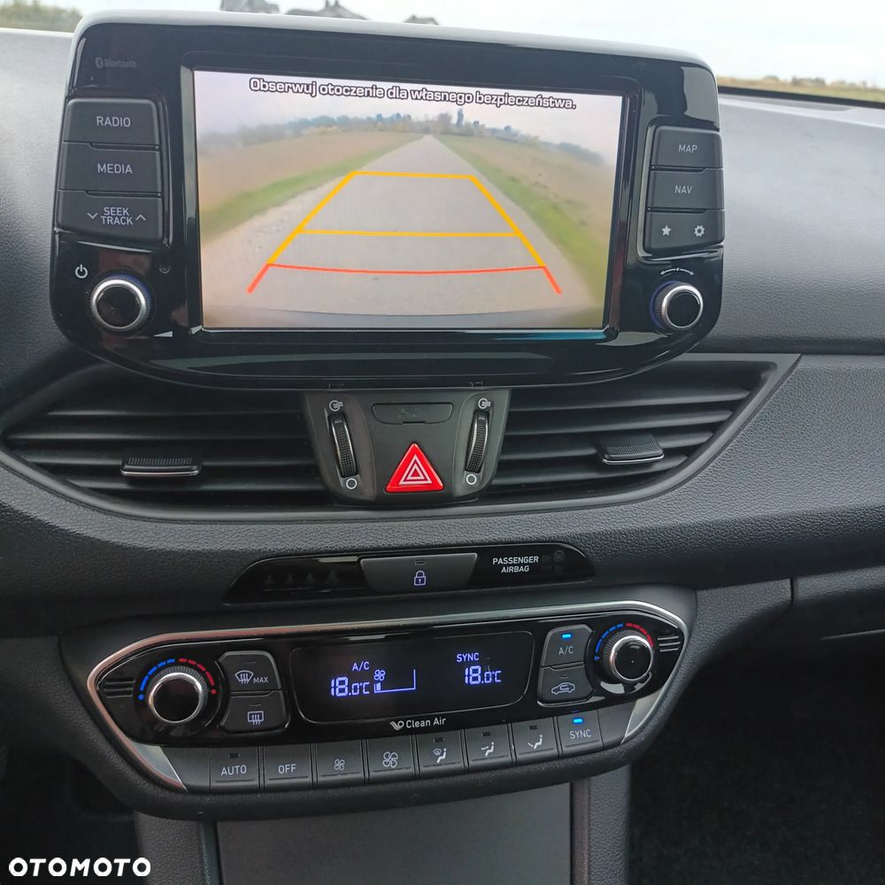 Hyundai i30 1.6 CRDi Premium - 18