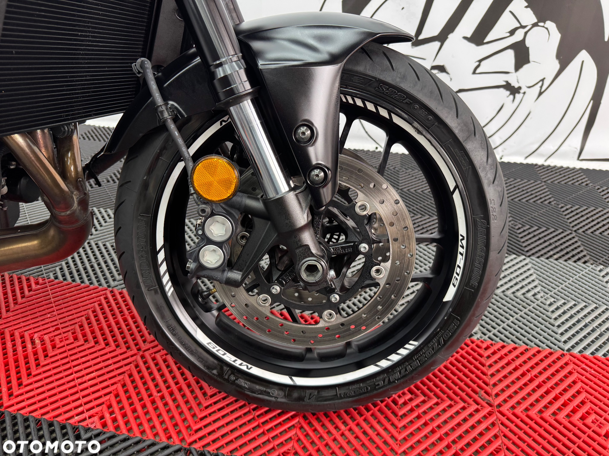 Yamaha MT - 37
