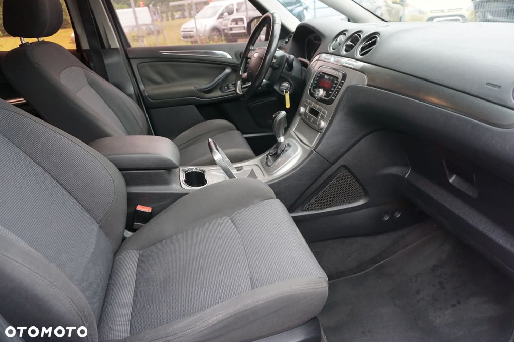 Ford S-Max 2.0 TDCi DPF Trend - 16