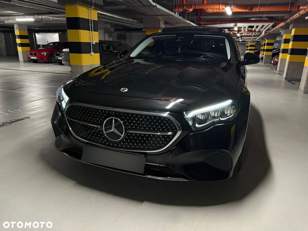 Mercedes-Benz Klasa E 220 d 9G-TRONIC - 8