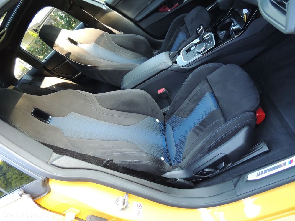 BMW Seria 2 220d xDrive - 13