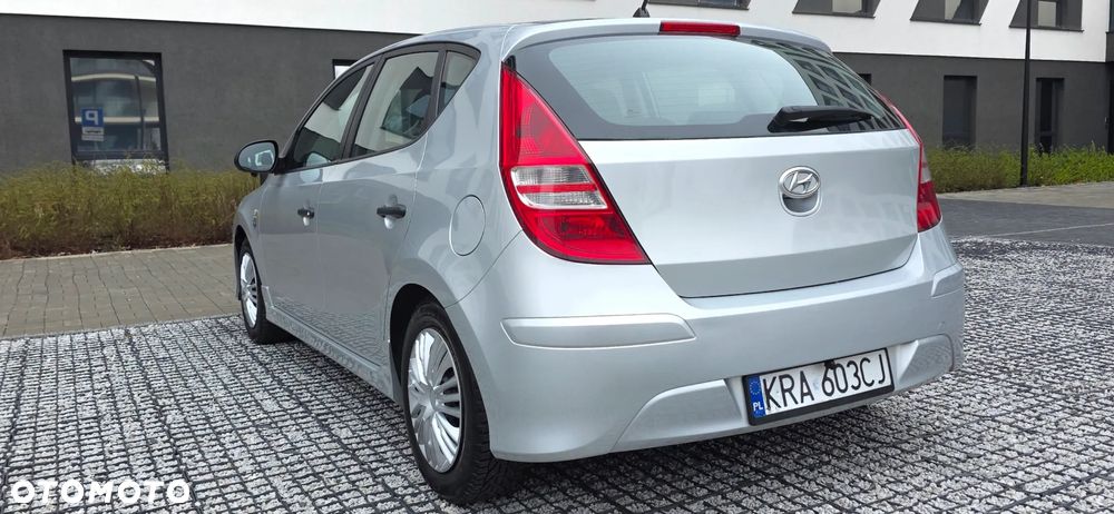 Hyundai I30 2010 photo 5