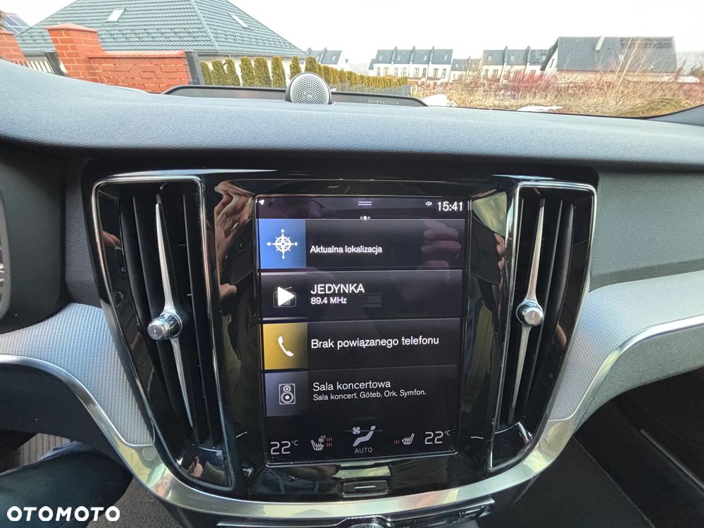Volvo V60 T8 AWD Recharge Geartronic RDesign - 36