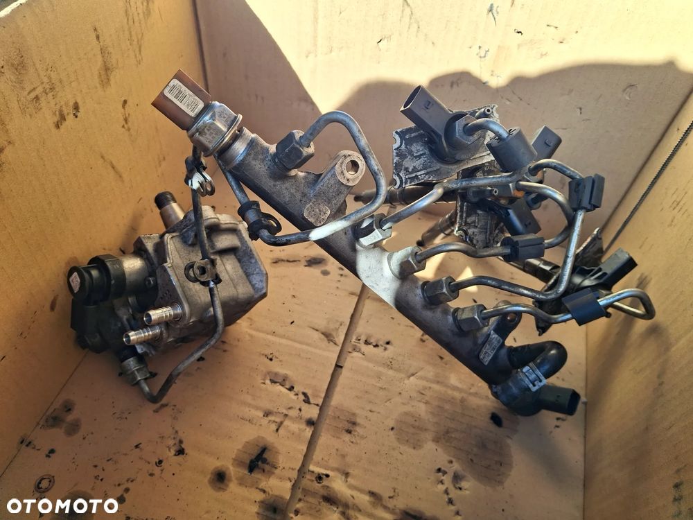 Wtryskiwacze VW 2,0TDI 03L130277 z Niemiec - 5