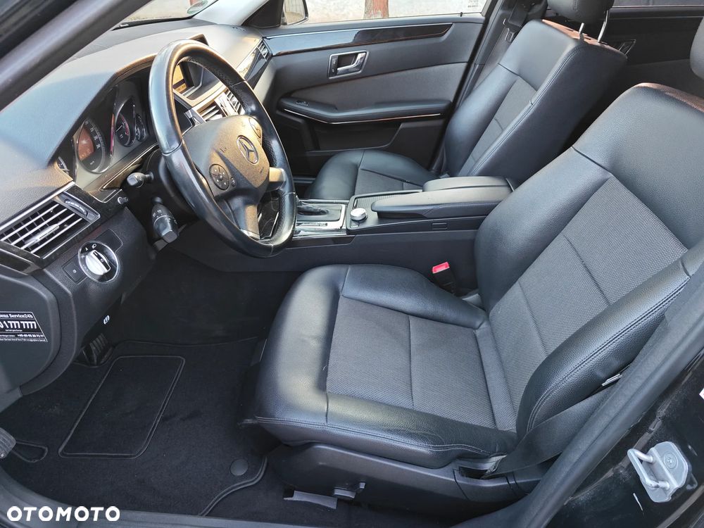 Mercedes-Benz Klasa E 200 CDI DPF BlueEFFICIENCY Automatik Avantgarde - 23