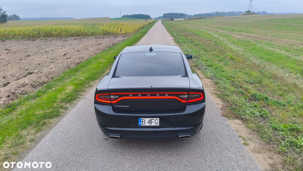 Dodge Charger - 8