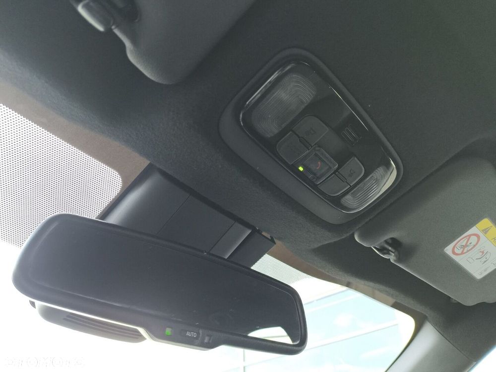 Toyota Yaris Cross Hybrid 1.5 Adventure - 28