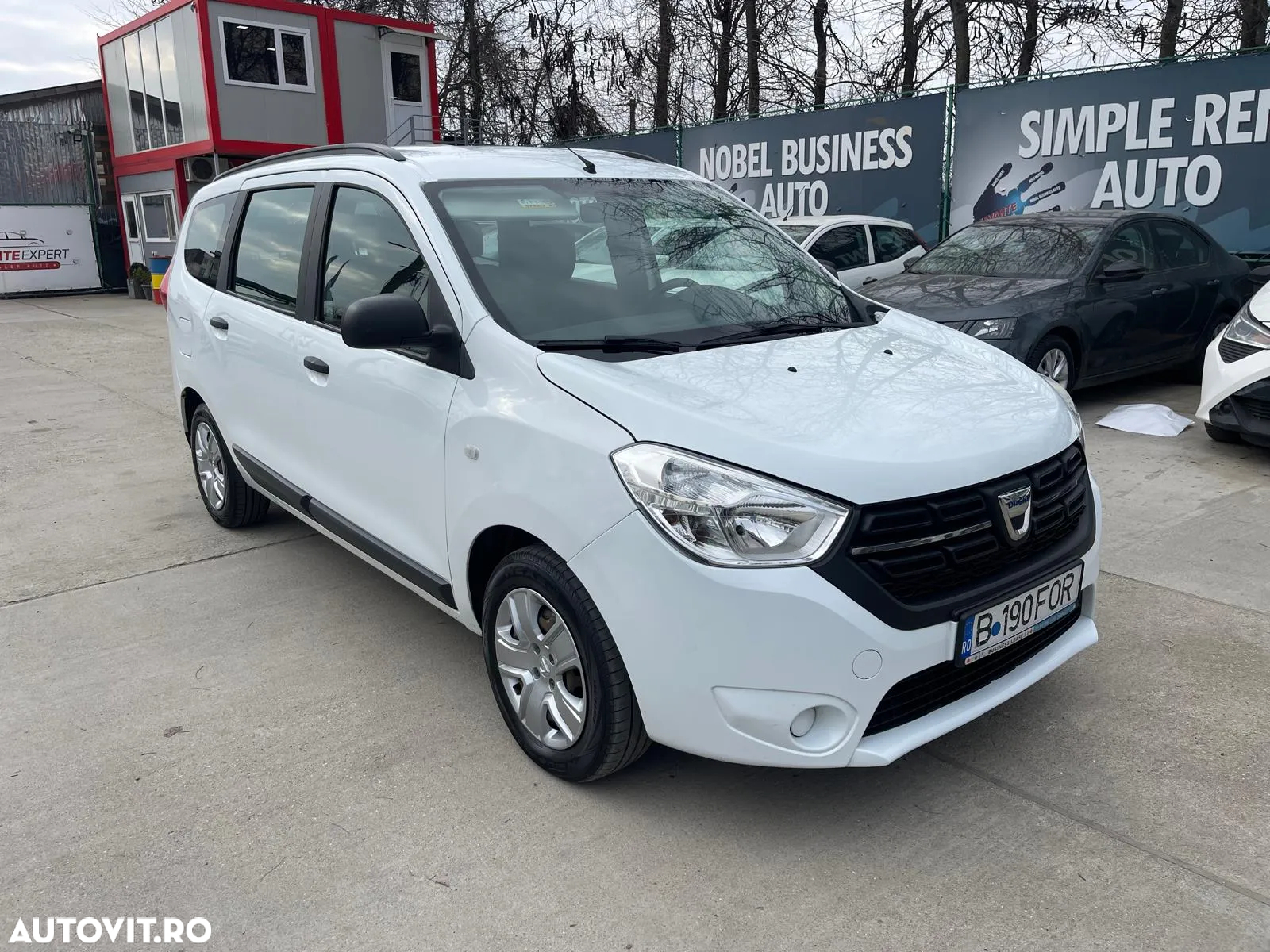Dacia Lodgy 1.5 Blue dCi Ambiance - 12