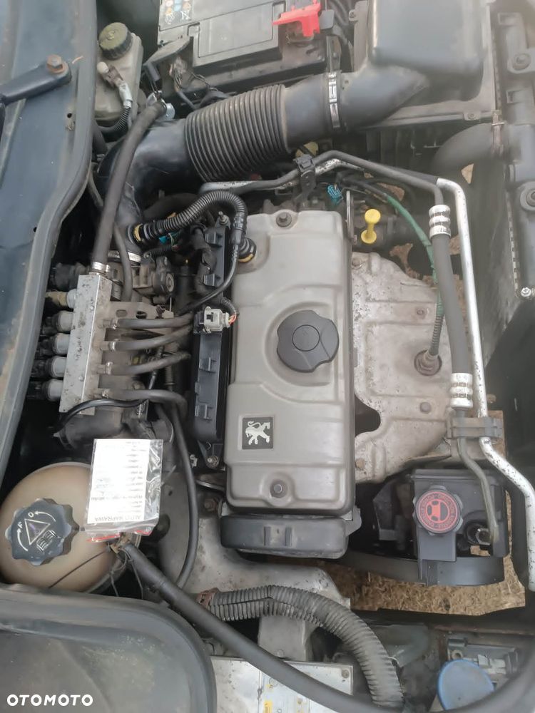 Peugeot 206 1.1 Color-Line - 9