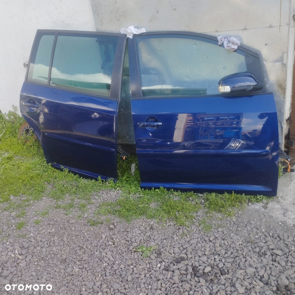 Volkswagen Touran drzwi przód prawe kompletne Europa LB5N