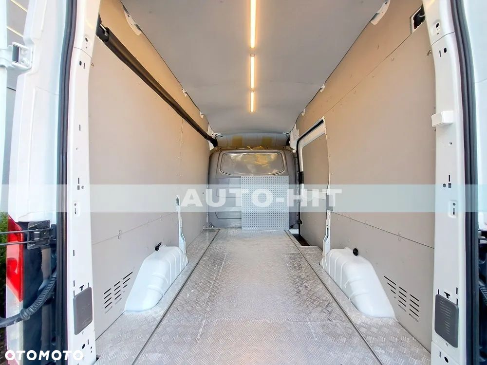Ford Transit - 6