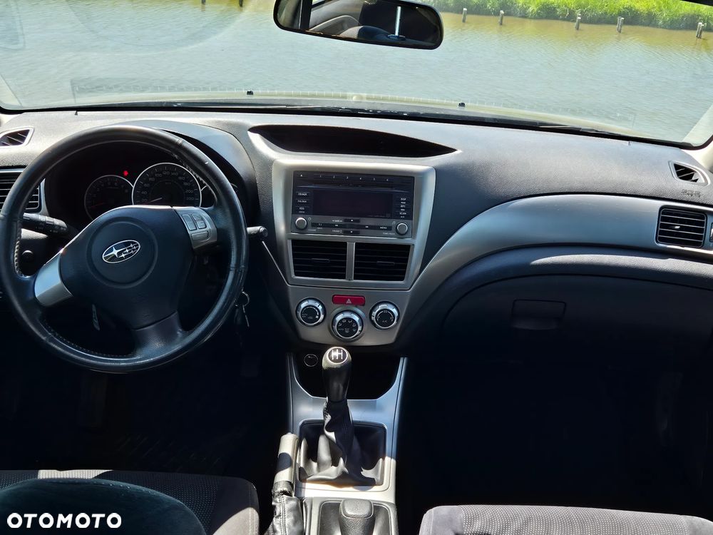Subaru Impreza 1.5 RC - 9