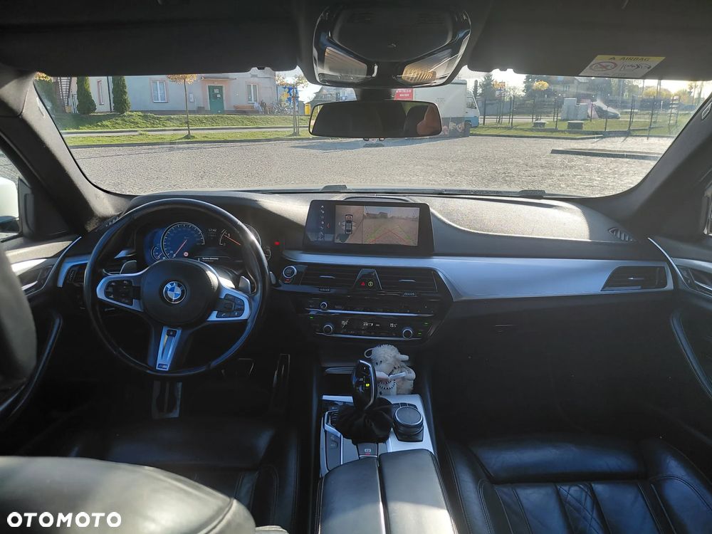 BMW Seria 5 520d M Sport Edition - 7