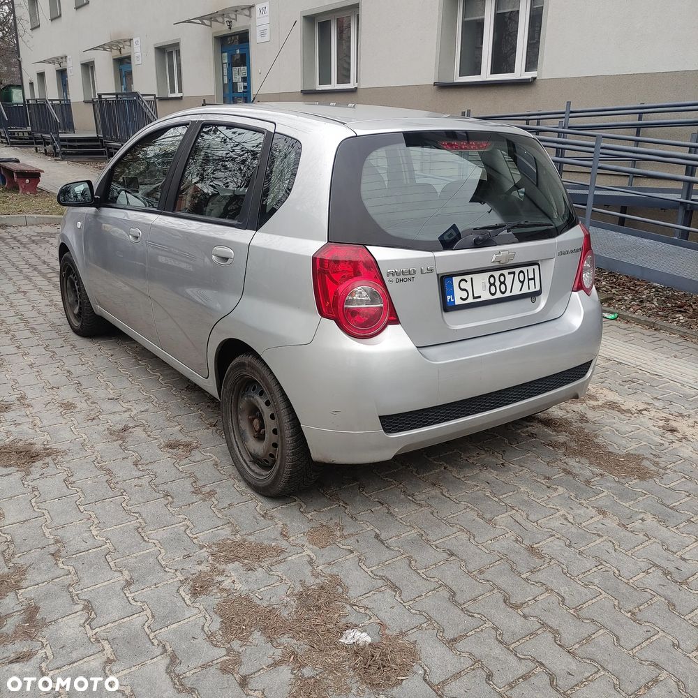 Chevrolet Aveo 1.2 16V LS - 4