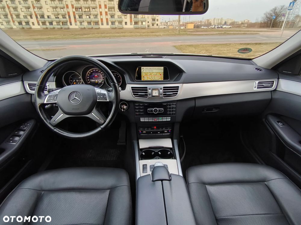 Mercedes-Benz Klasa E 250 BlueTEC 9G-TRONIC Edition - 30
