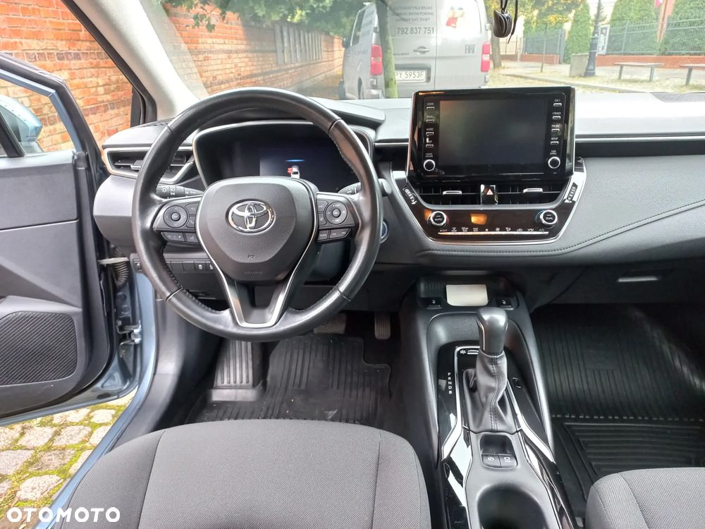 Toyota Corolla 1.8 Hybrid Comfort - 16