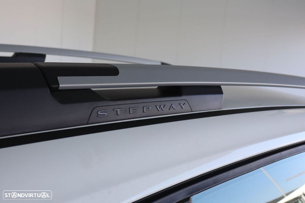 Dacia Sandero 1.0 TCe Essential - 5