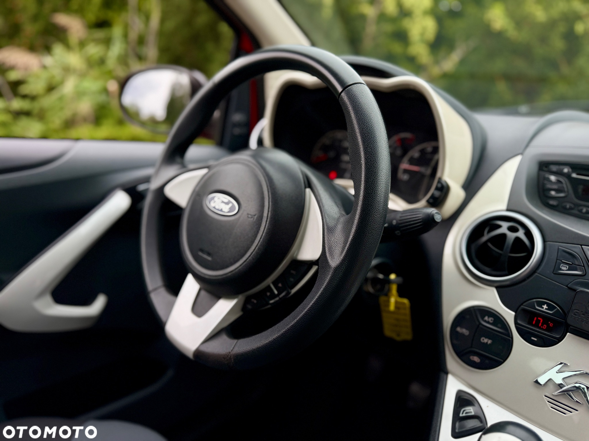 Ford KA 1.2 Titanium+ ASS EU6 - 14
